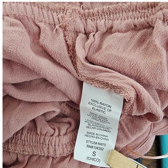 Pink Summer Ruffle Shorts Romper Small Adjustable Straps Coquette New - Picture 6 of 6